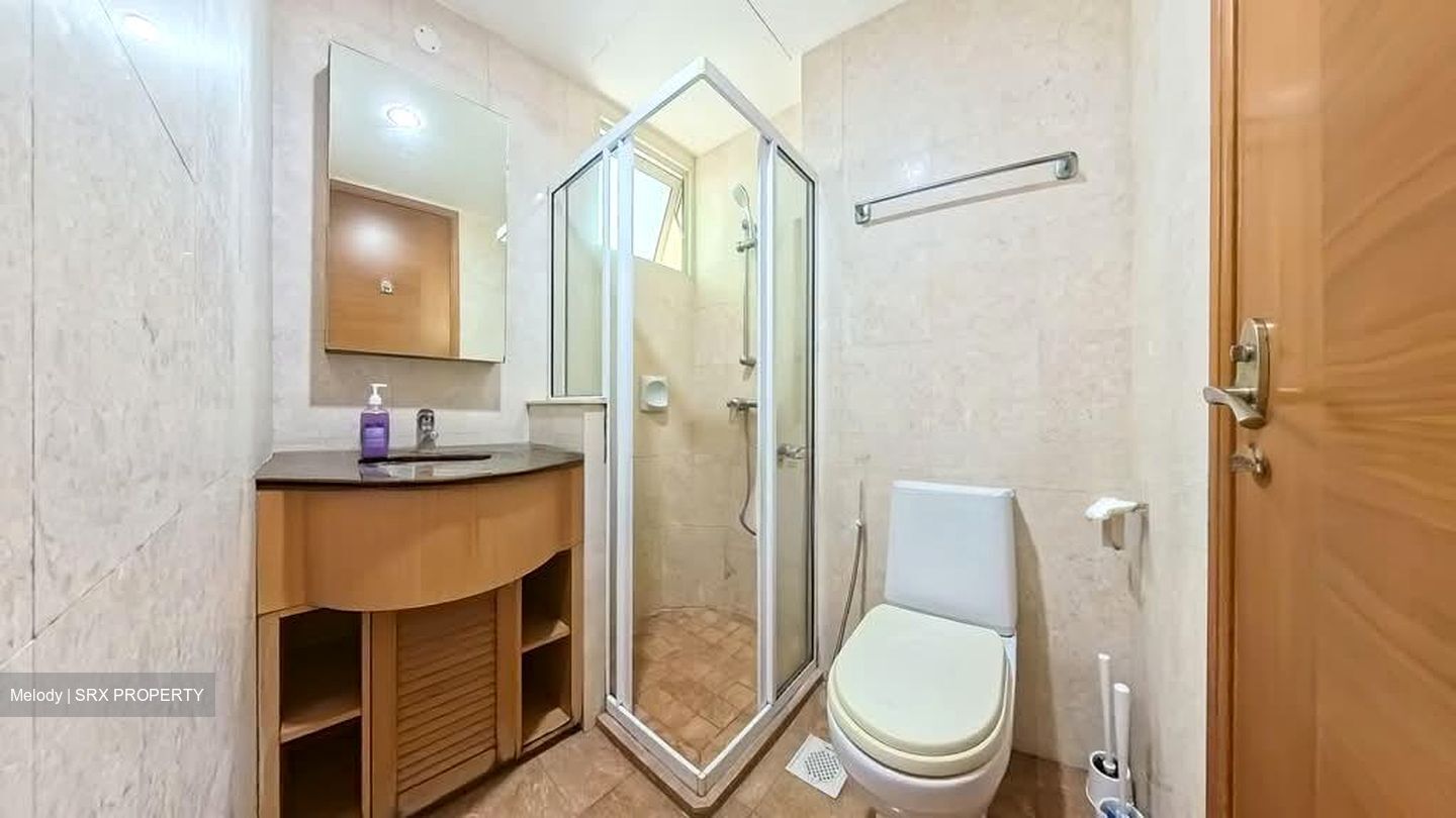 Queens (D3), Condominium #580802311